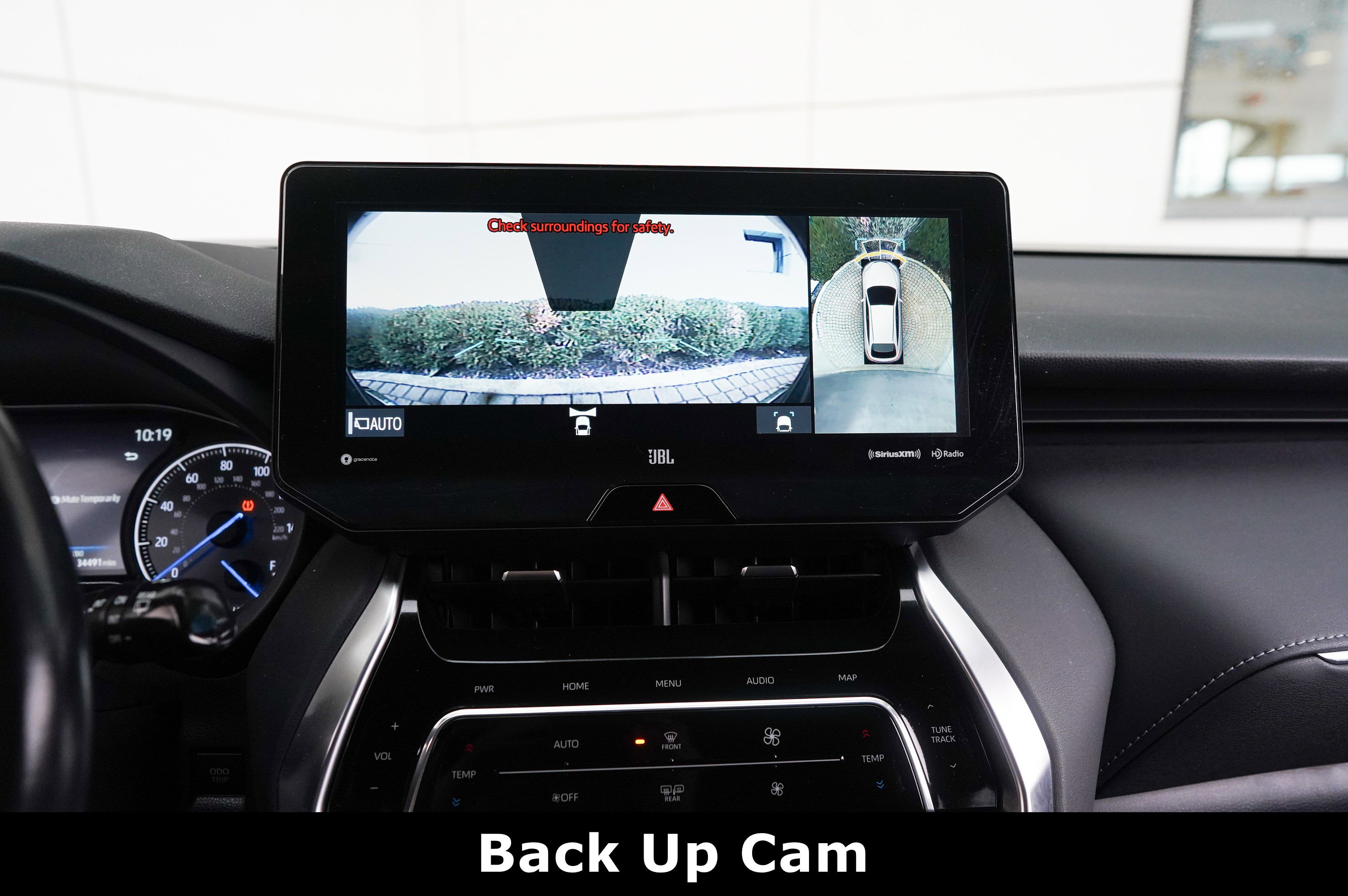 Used 2022 Toyota Venza Limited image 5