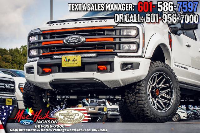 New 2026 Ford F250 Lariat w/ Black Appearance Package image 6