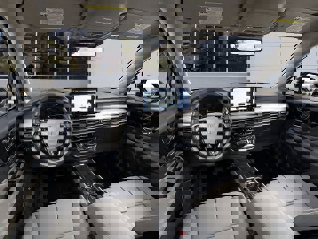 New 2026 Lincoln Corsair Premiere image 9