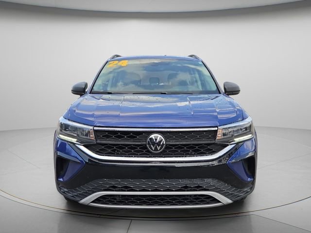 Used 2024 Volkswagen Taos S image 4