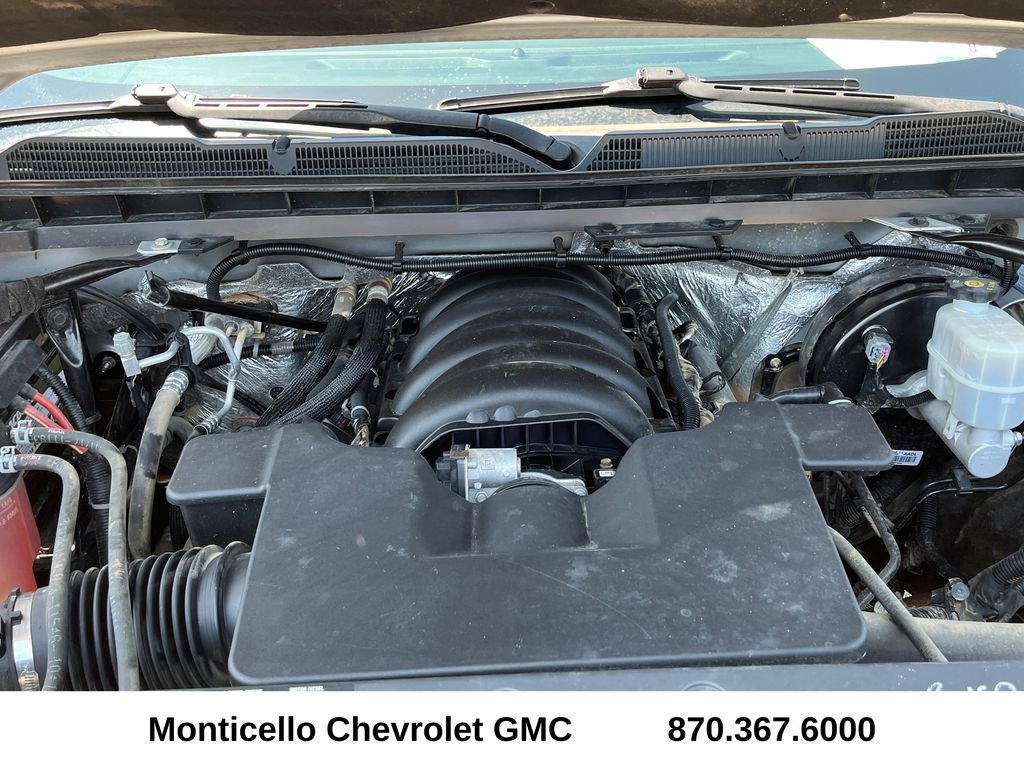 Used 2018 Chevrolet Silverado 1500 LT w/ All Star Edition image 30