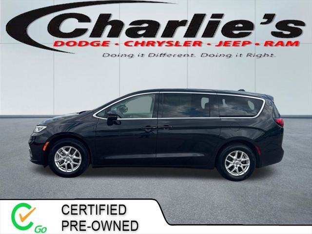 Certified 2023 Chrysler Pacifica Touring-L FWD image 1