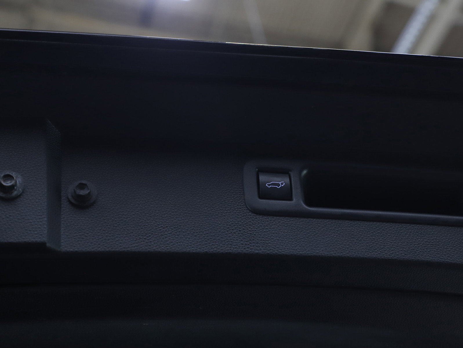 Used 2020 Toyota Highlander Limited image 18