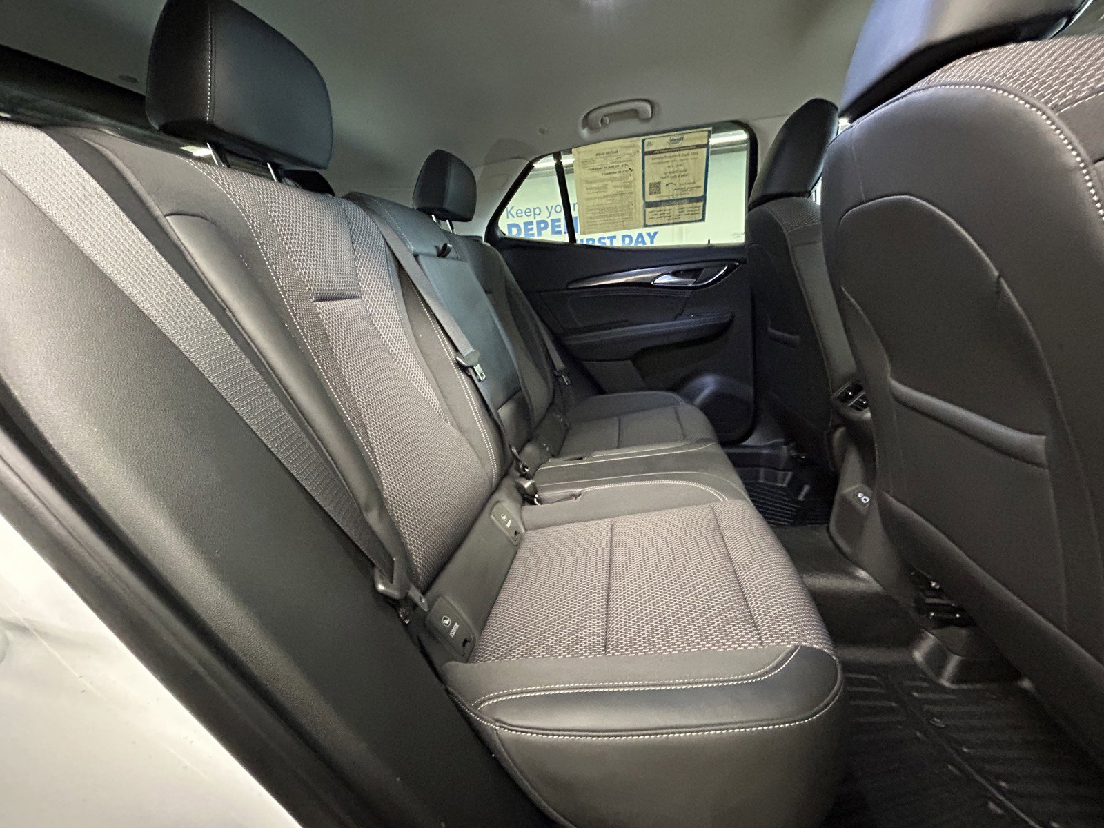 Used 2022 Buick Envision Preferred image 16