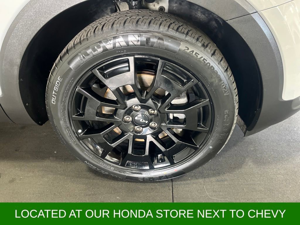 Used 2022 Kia Telluride EX w/ EX Premium Package image 9