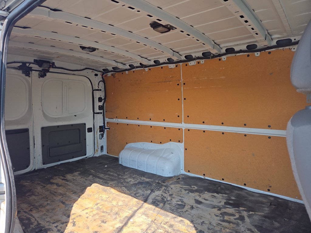 Used 2020 Nissan NV 2500 SV RWD image 25