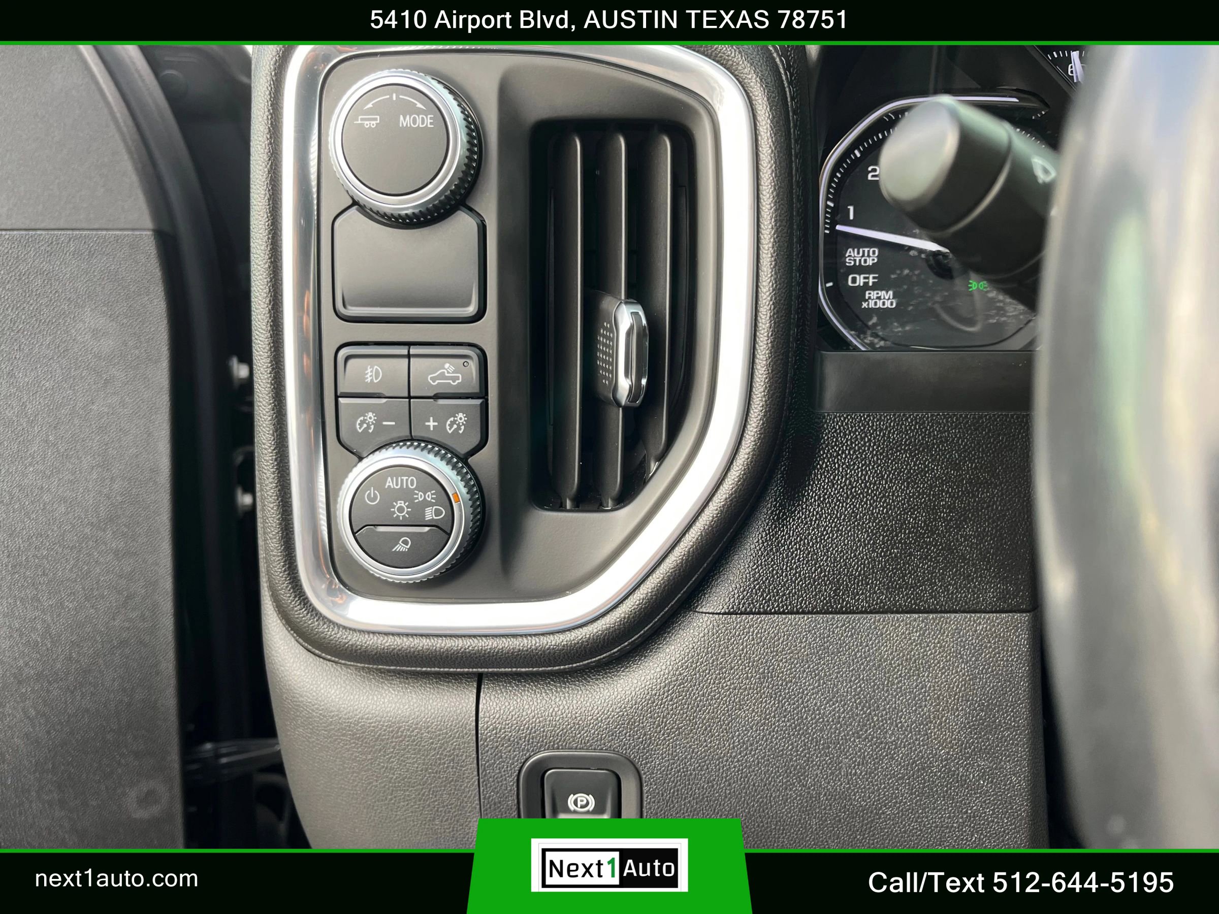 Used 2020 GMC Sierra 1500 SLT image 29