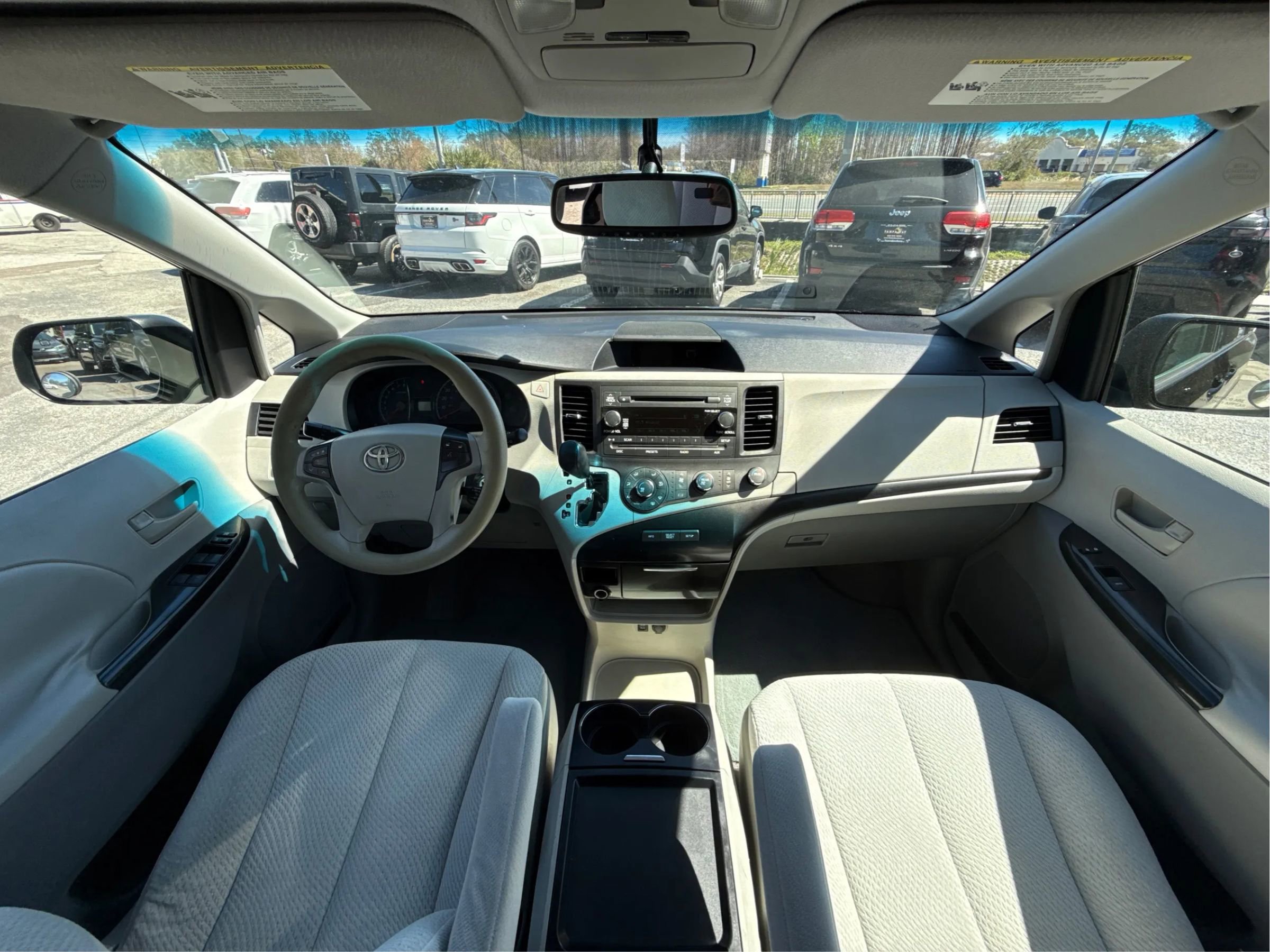 Used 2011 Toyota Sienna LE image 26