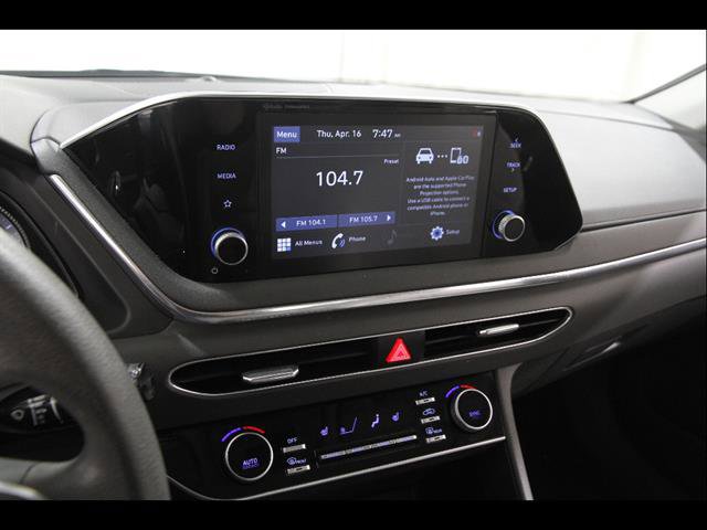 Used 2020 Hyundai Sonata SEL w/ Cargo Package FWD image 9