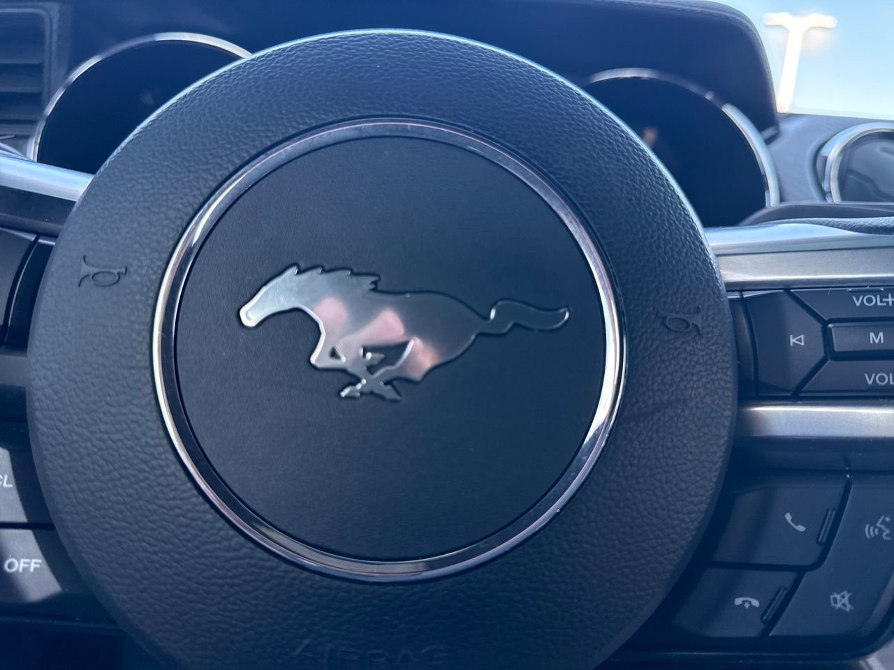 Used 2016 Ford Mustang Coupe image 26