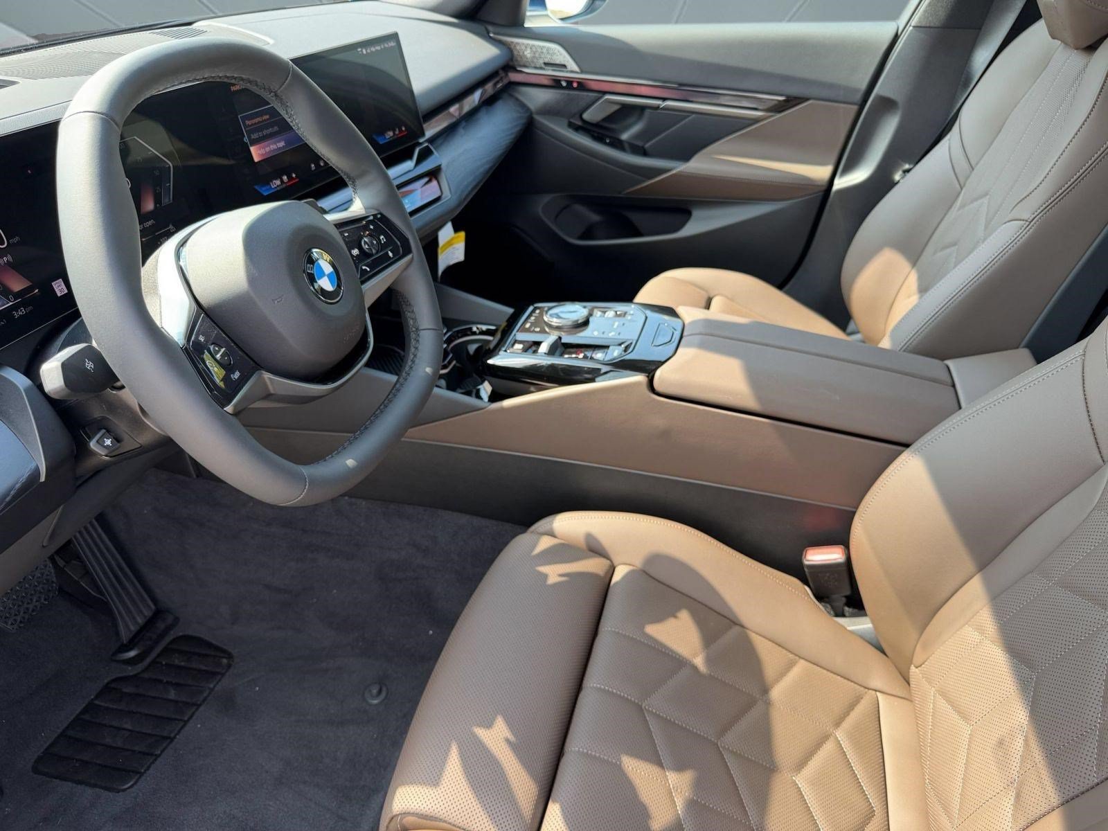 New 2027 BMW 530i RWD image 4