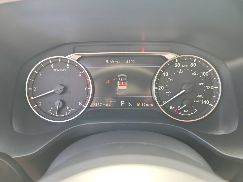 Certified 2024 Nissan Rogue SV FWD image 22
