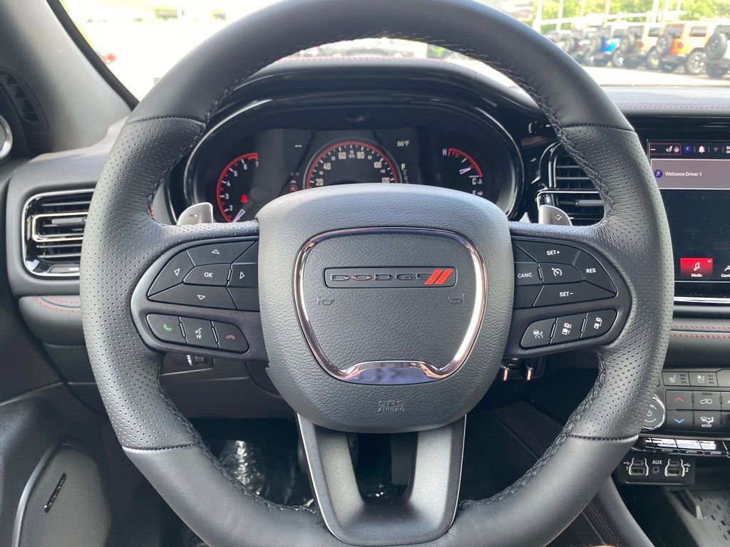 Used 2025 Dodge Durango GT image 34