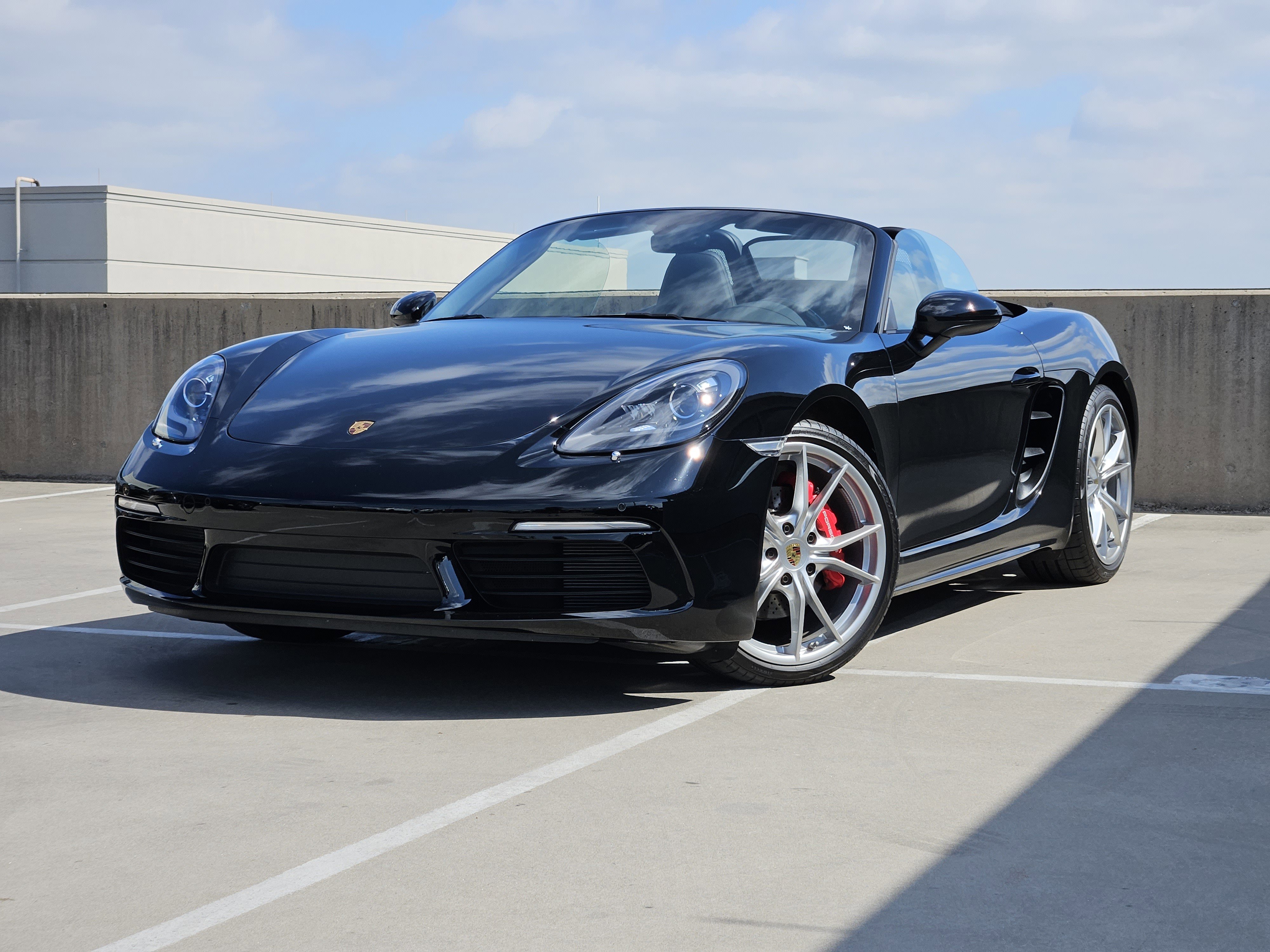 Certified 2025 Porsche 718 Boxster S image 1