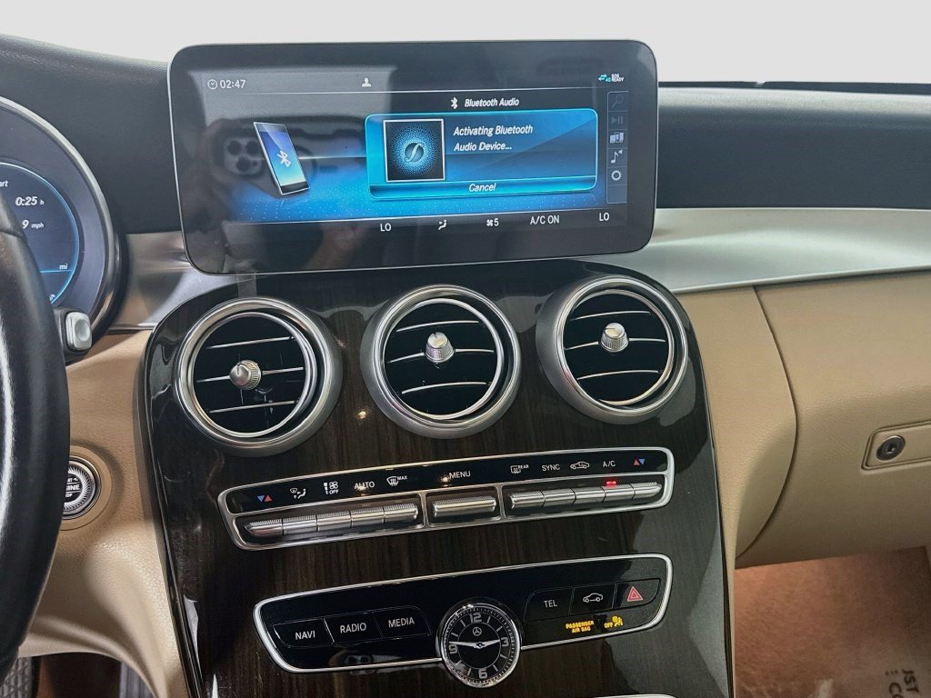 Used 2023 Mercedes-Benz C 300 4MATIC Cabriolet w/ Parking Assistance Package image 17