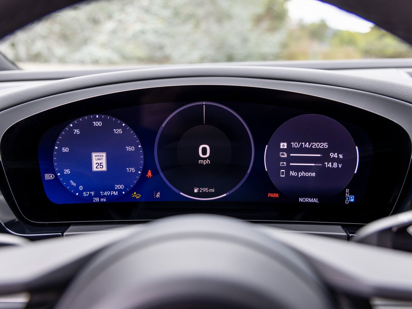 New 2025 Porsche Macan Electric image 32