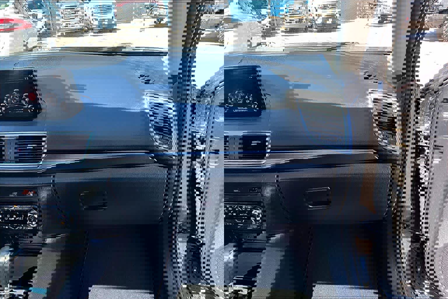 Used 2018 MAZDA MAZDA3 Grand Touring w/ Premium Equipment Package image 19