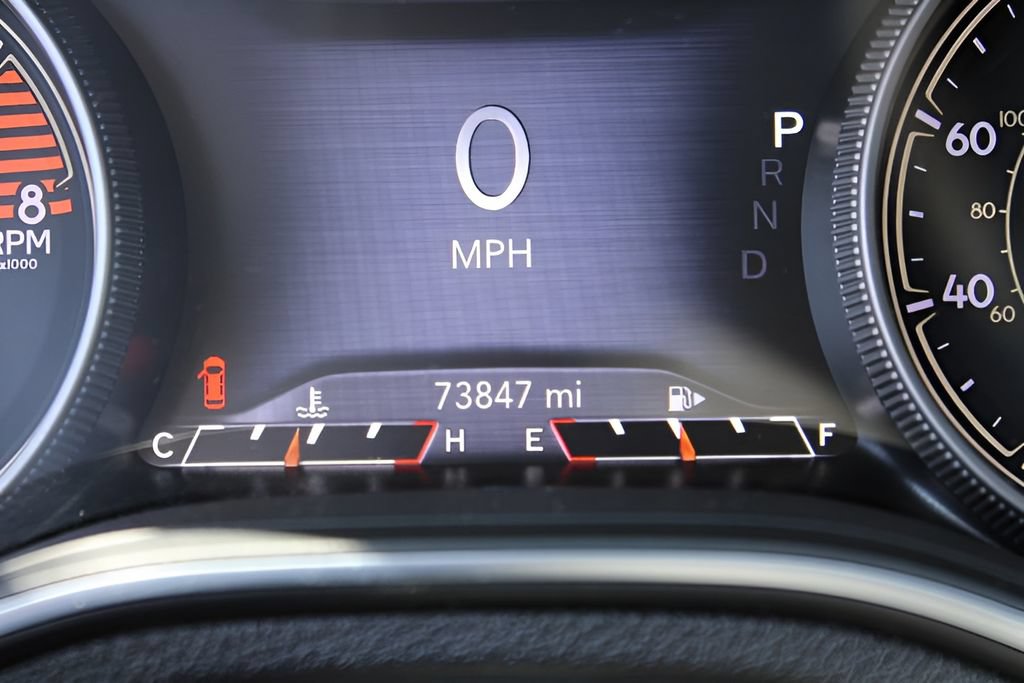 Used 2020 Jeep Cherokee Limited AWD/4WD image 13