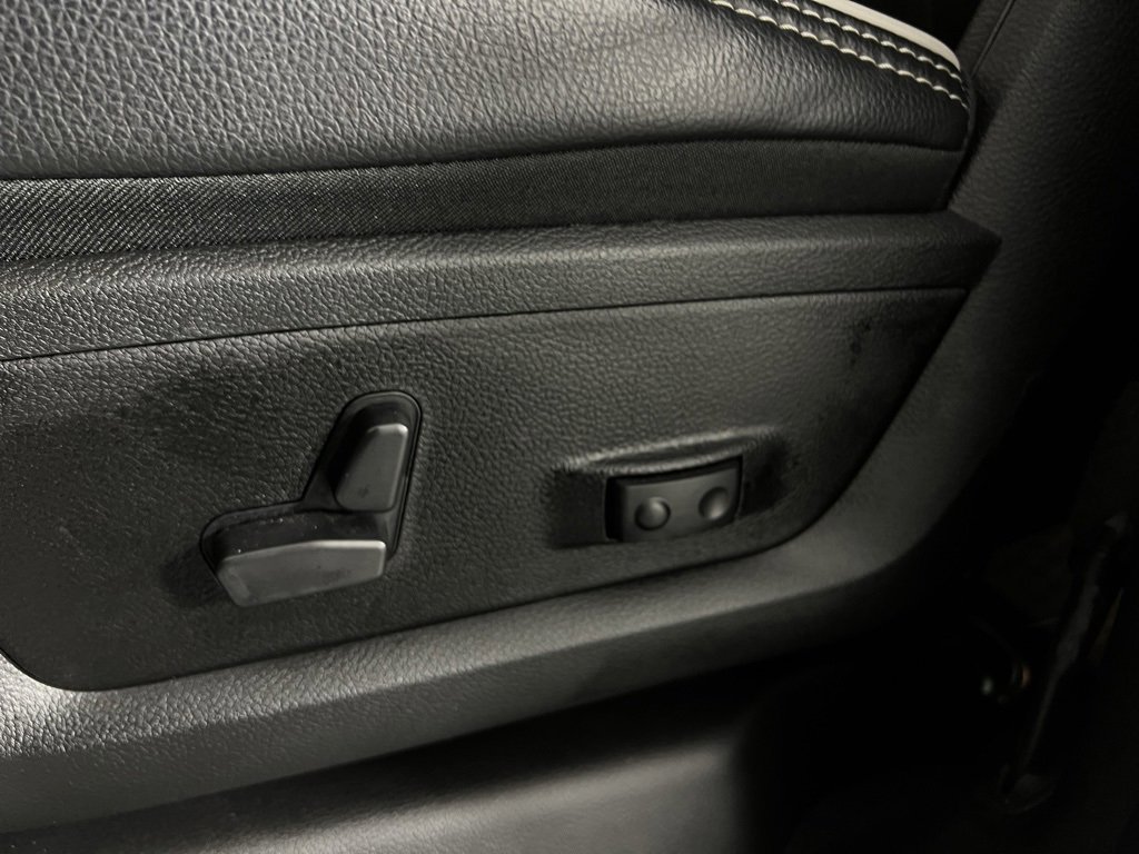 Used 2025 RAM 2500 Laramie image 24