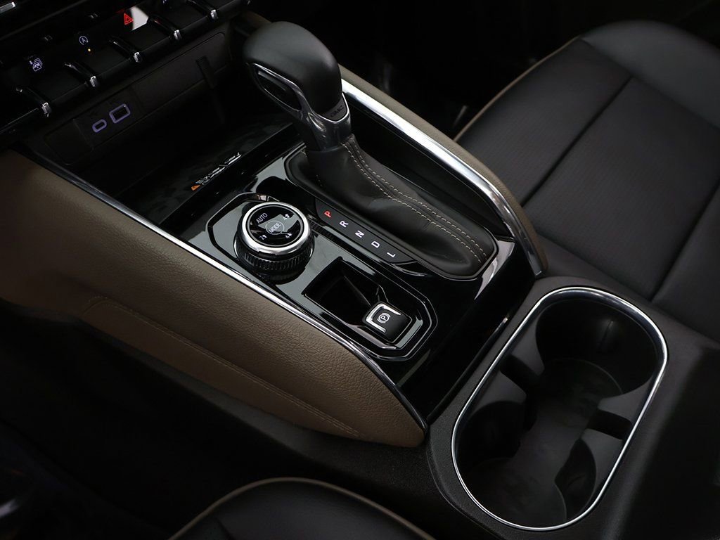 Used 2023 GMC Canyon Denali image 60