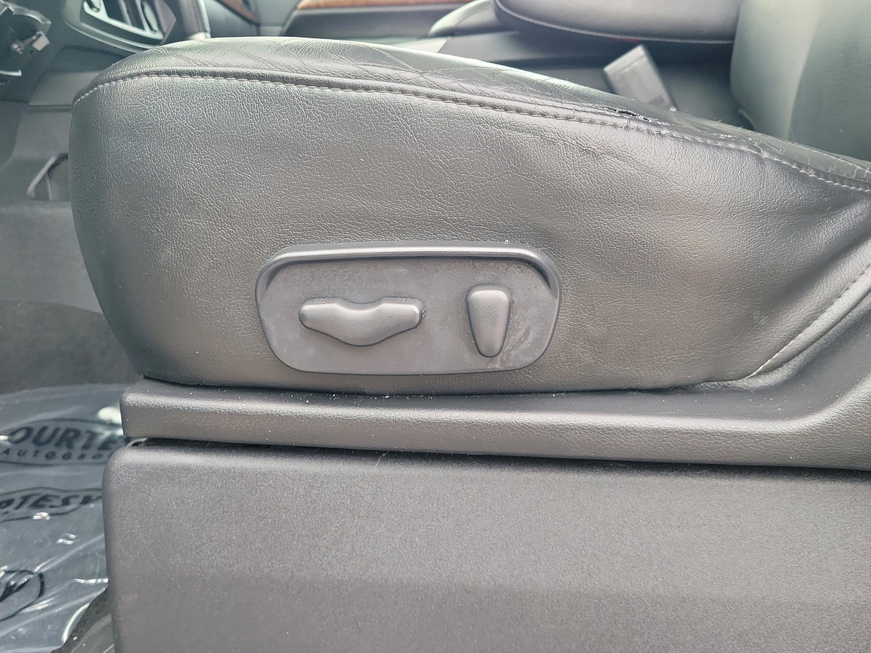 Used 2012 Nissan Armada Platinum image 15