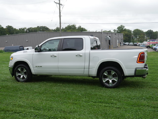 Used 2019 RAM 1500 Laramie AWD/4WD image 10