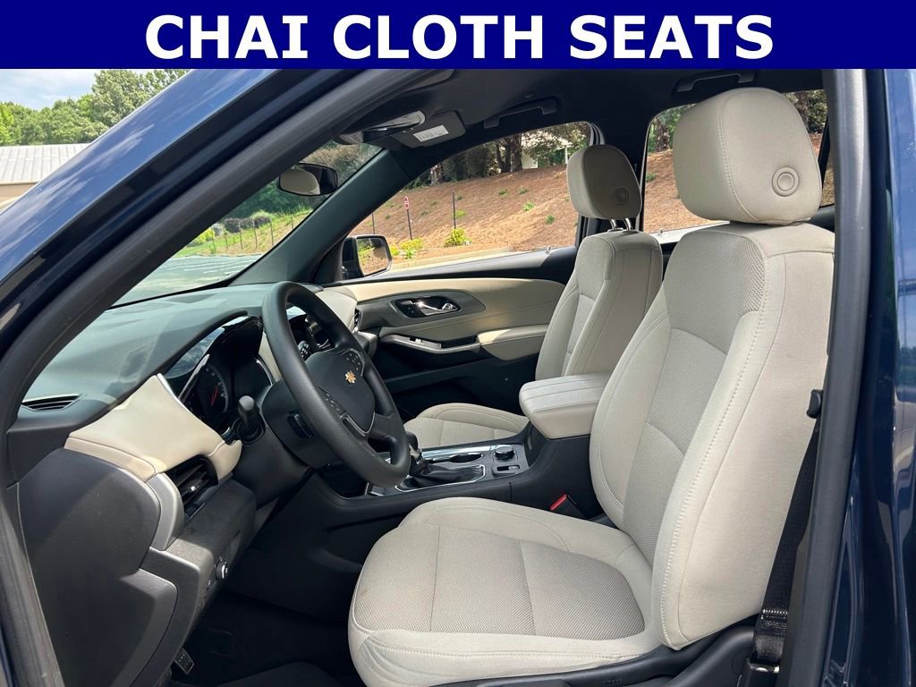 Certified 2023 Chevrolet Traverse LS FWD image 3
