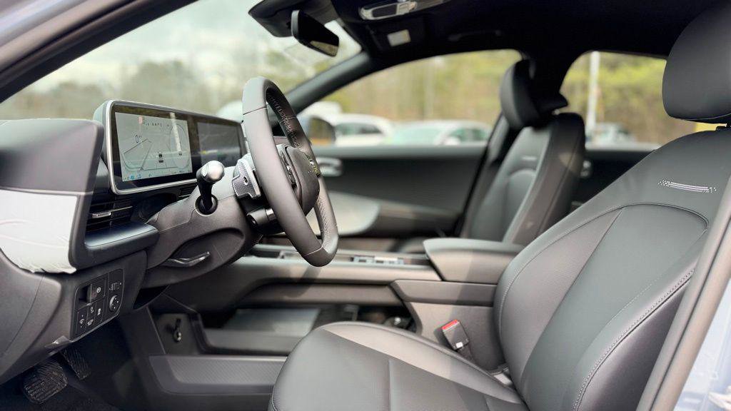 New 2025 Hyundai Ioniq 6 SEL image 13