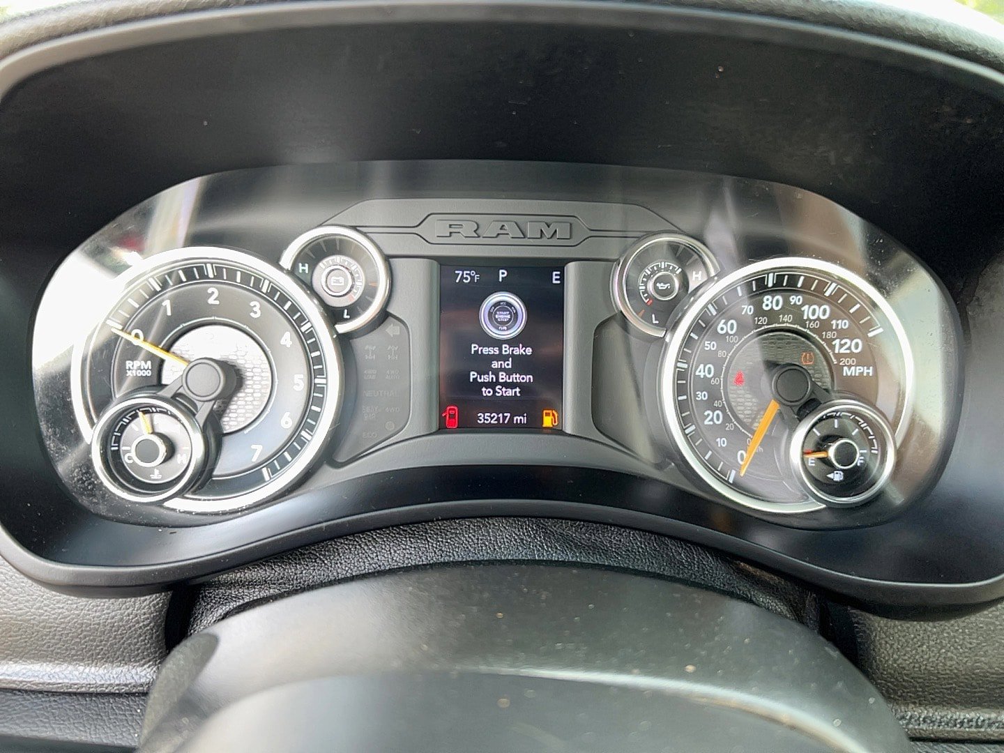 Used 2022 RAM 2500 Tradesman AWD/4WD image 15