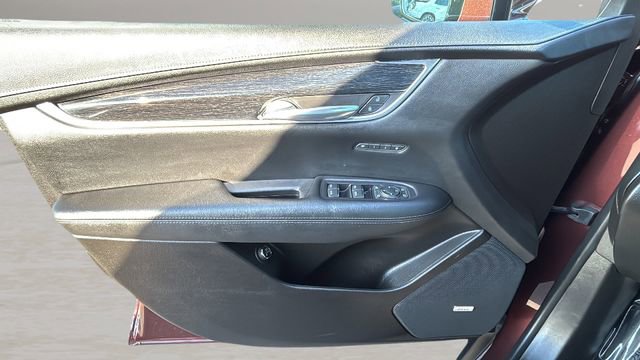 Used 2022 Cadillac XT5 Premium Luxury AWD/4WD image 17