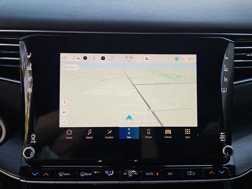 Used 2024 Jeep Wagoneer L Series III w/ Flexible Seating Group image 17