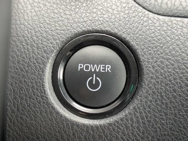 Used 2025 Toyota Camry LE FWD image 26