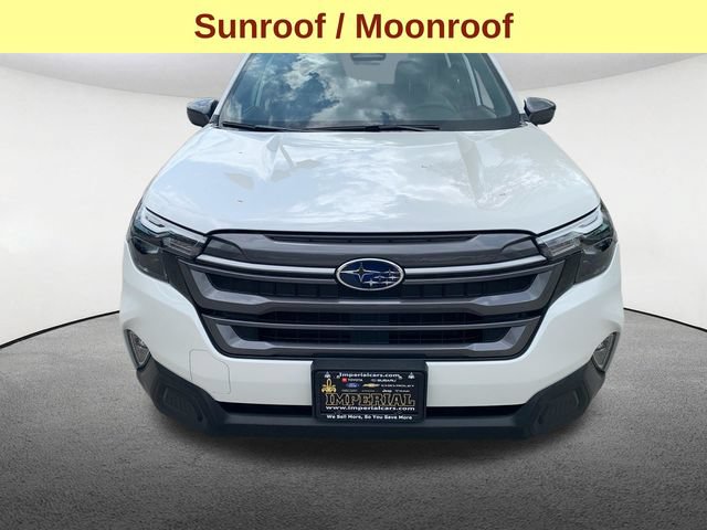 Certified 2025 Subaru Forester Premium AWD/4WD image 4