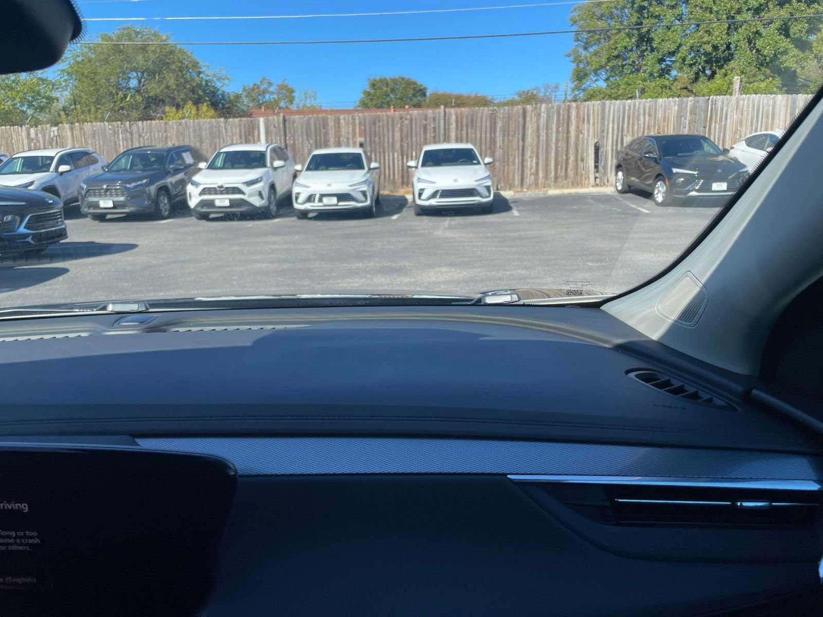 Used 2025 Buick Encore GX Preferred image 29