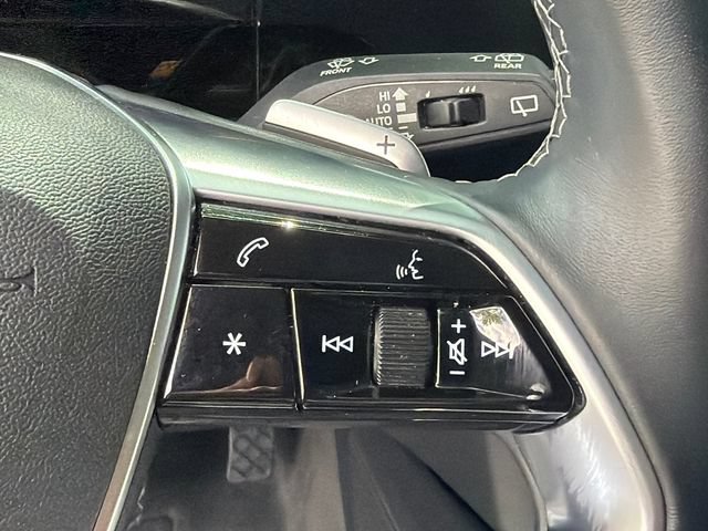 Used 2022 Audi e-tron Premium Plus AWD/4WD image 26