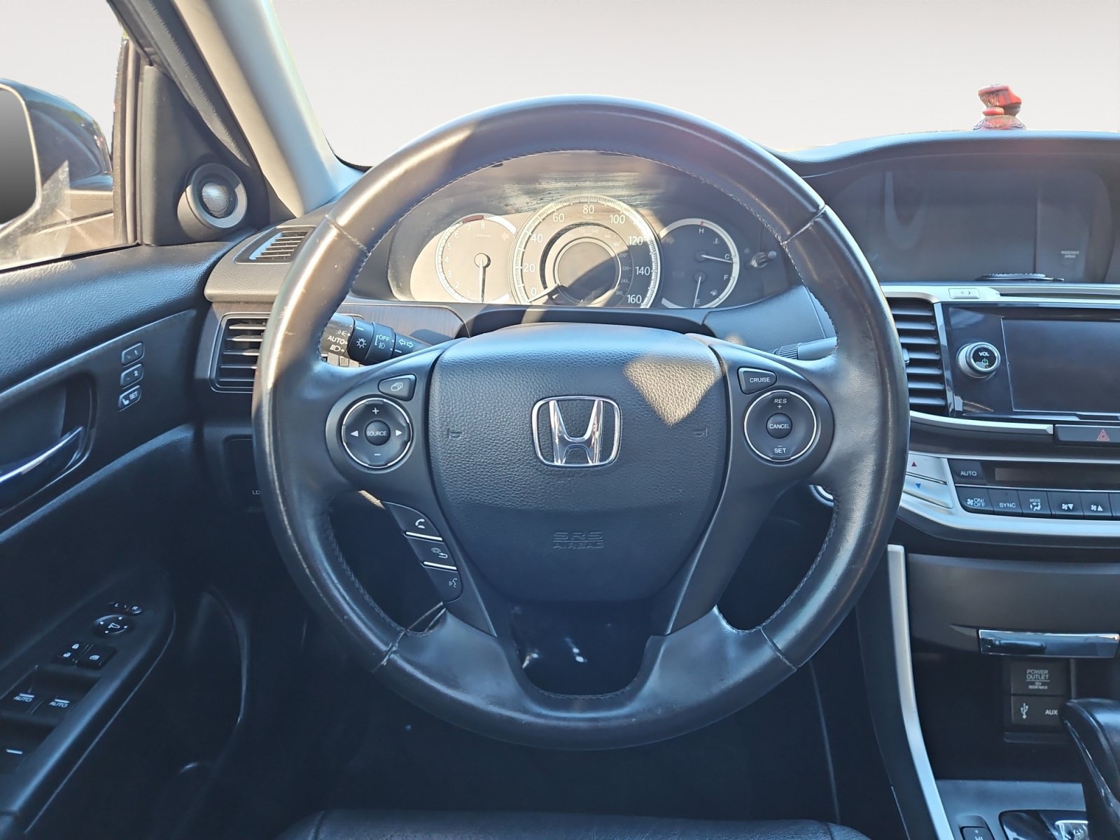 Used 2014 Honda Accord EX-L image 12