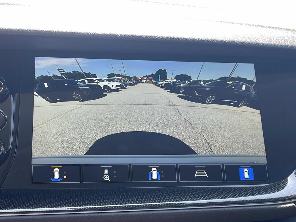 Used 2022 Buick Envision Essence w/ Technology Package I FWD image 20