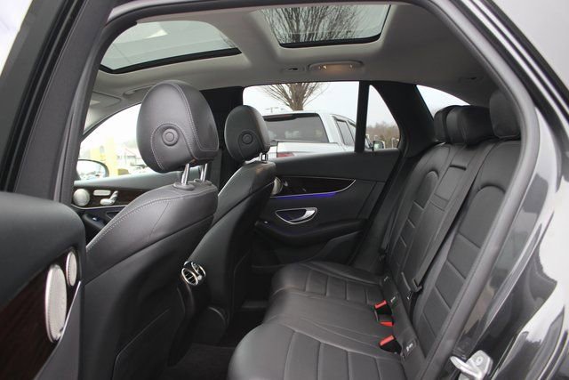 Used 2021 Mercedes-Benz GLC 300 4MATIC image 25