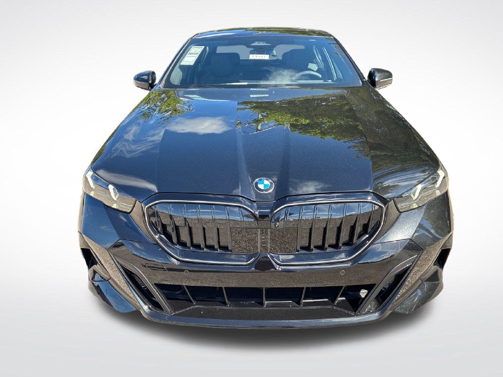 New 2027 BMW 530i xDrive w/ M Sport Package AWD/4WD image 8