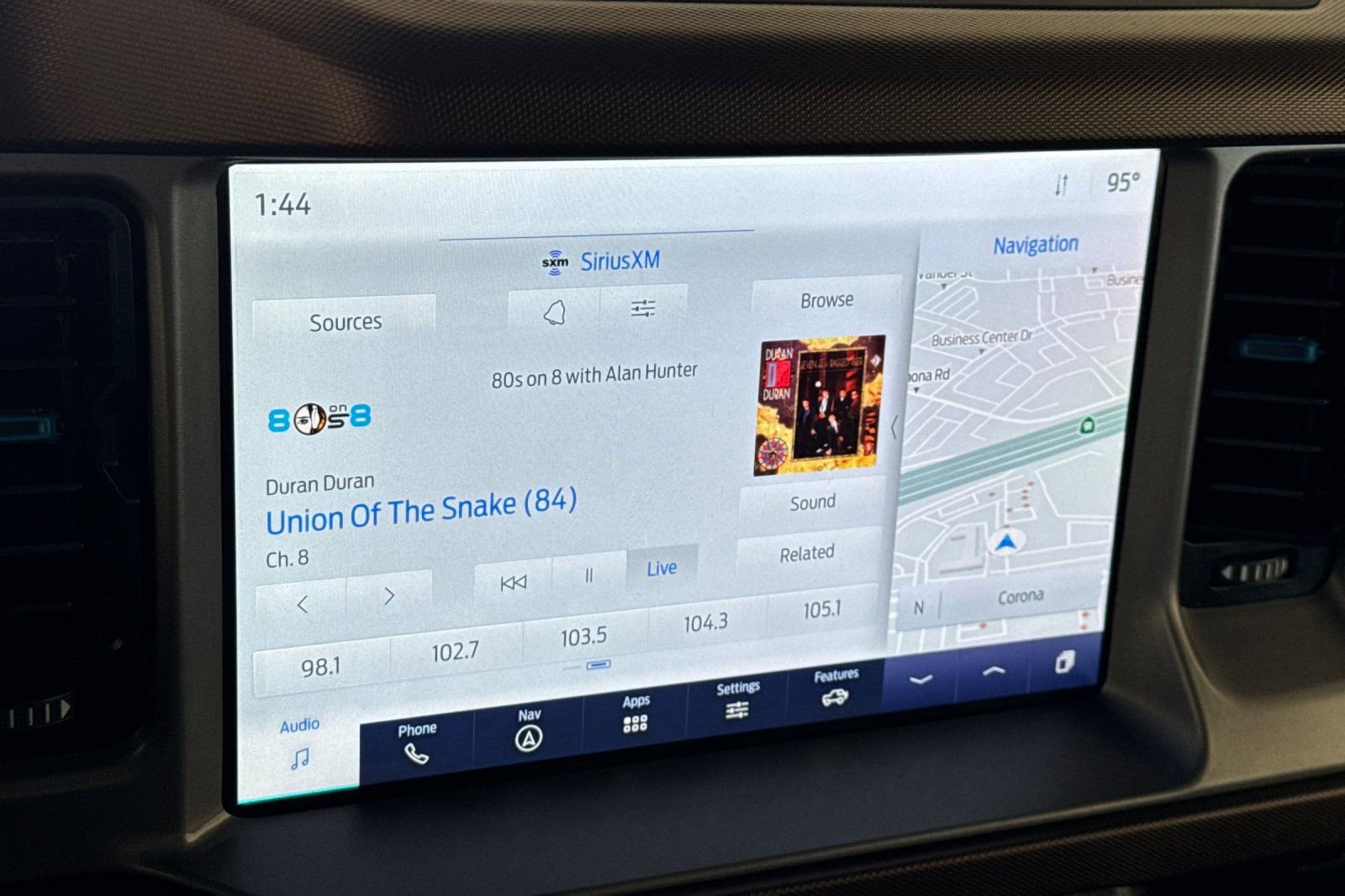 Used 2023 Ford Bronco Outer Banks image 17