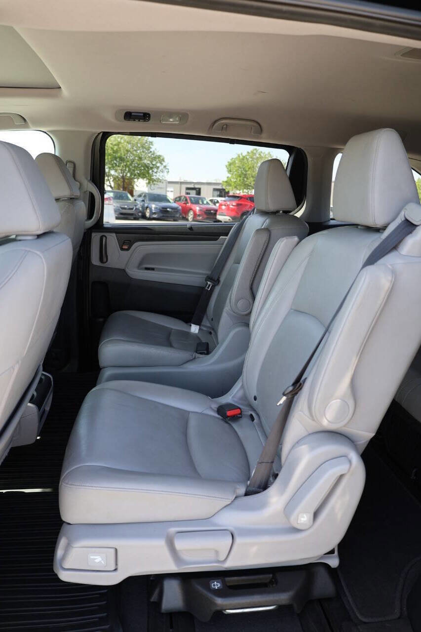 Used 2018 Honda Odyssey EX-L image 18