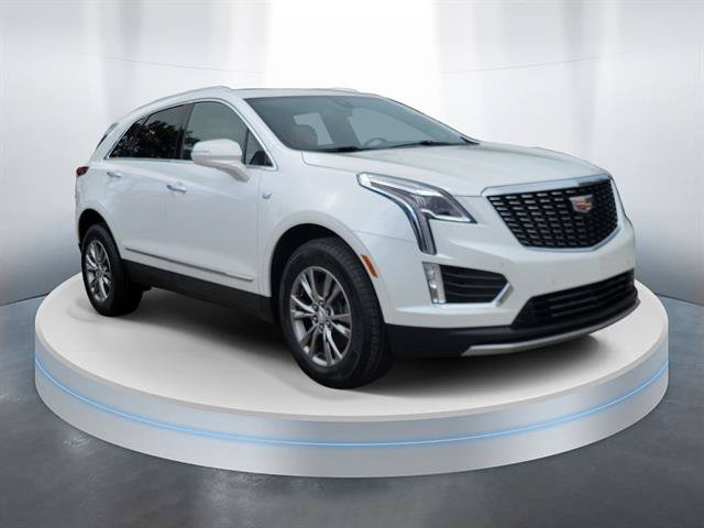 Certified 2023 Cadillac XT5 Premium Luxury FWD image 2