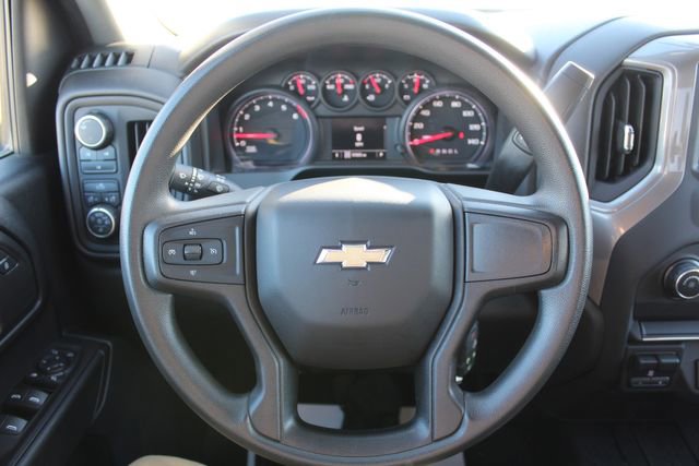 Used 2020 Chevrolet Silverado 2500 Custom w/ Custom Value Package image 14