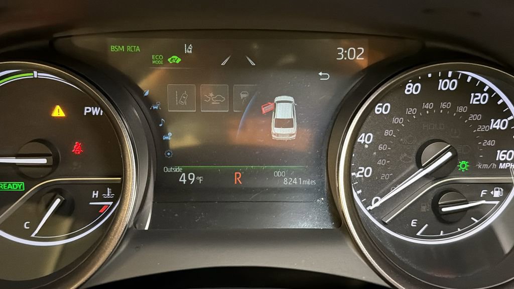 Used 2024 Toyota Camry XSE w/ Navigation Package image 33