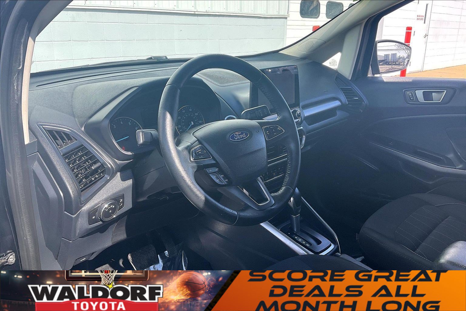 Used 2020 Ford EcoSport SE w/ SE Convenience Package image 18