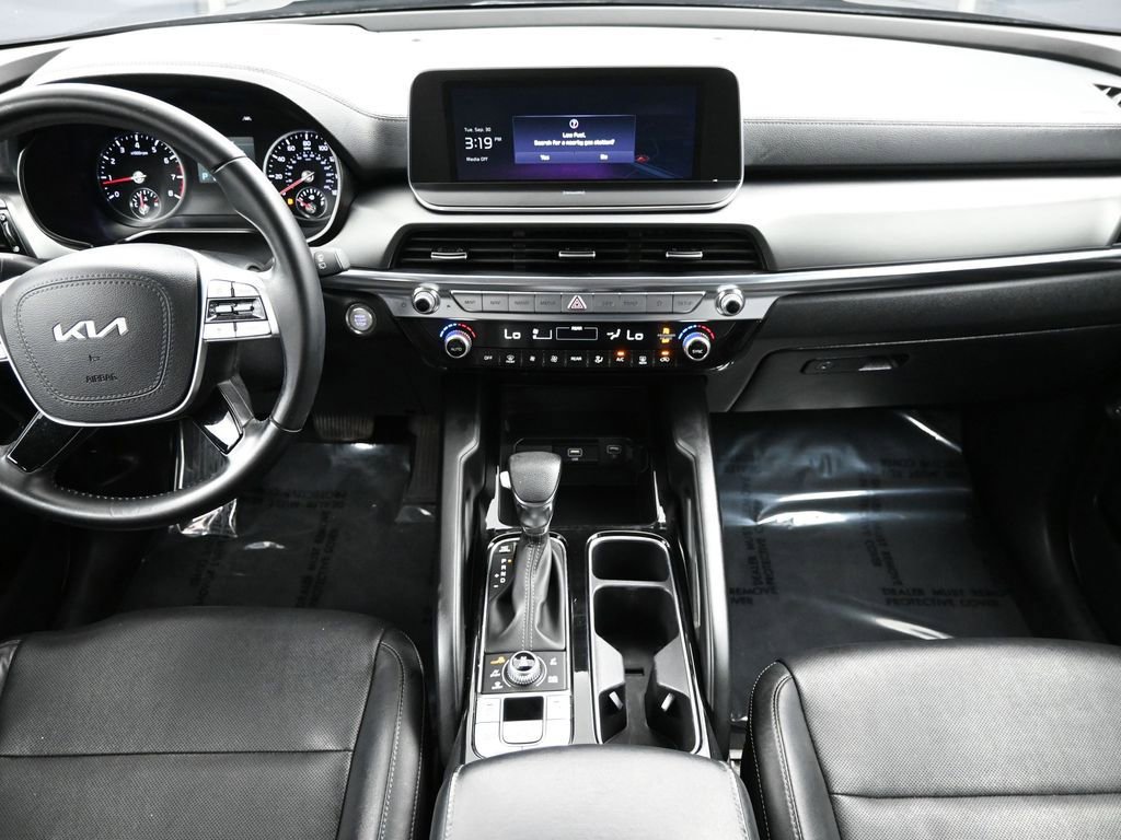 Used 2022 Kia Telluride LX image 17