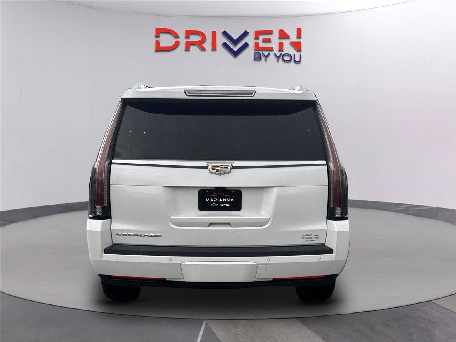 Used 2020 Cadillac Escalade Premium Luxury AWD/4WD image 5