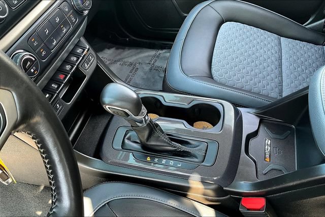 Used 2022 Chevrolet Colorado Z71 RWD image 18