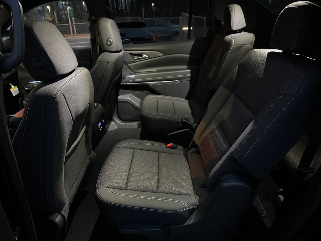 New 2026 Chevrolet Traverse LT image 19