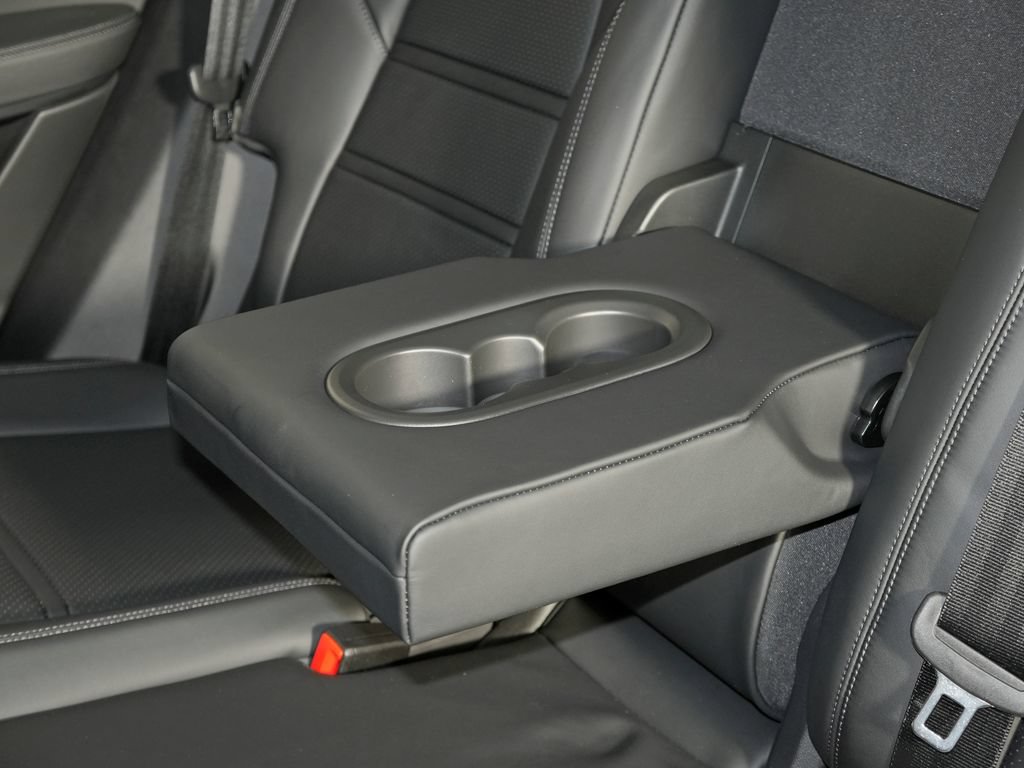 New 2026 Porsche Cayenne Coupe AWD/4WD image 35